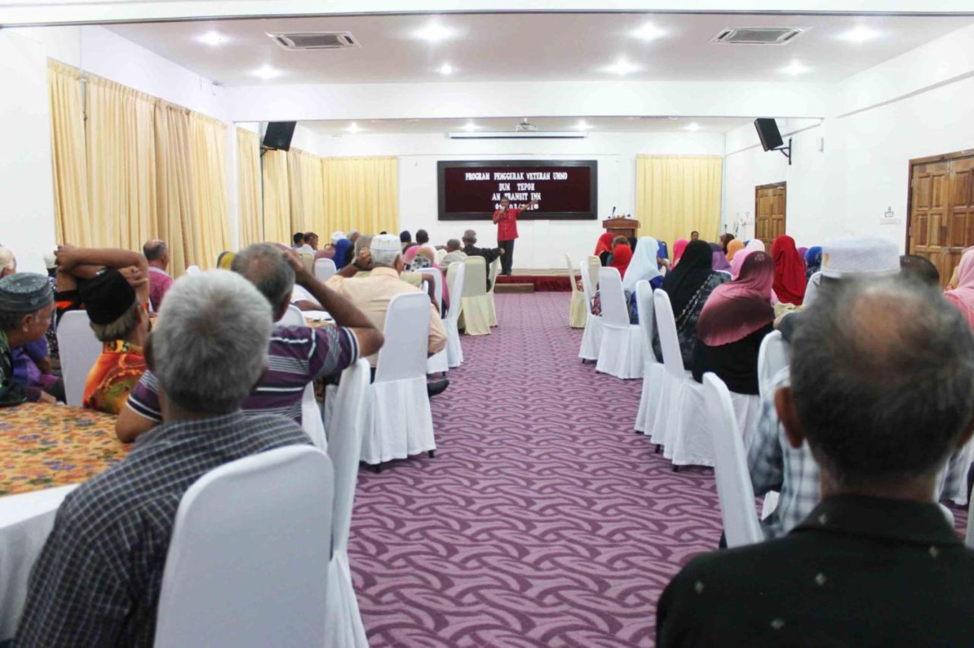 Am Transit Inn, Kuala Terengganu Zewnętrze zdjęcie