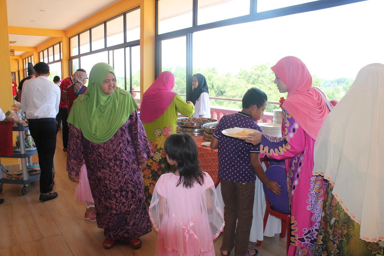 Am Transit Inn, Kuala Terengganu Zewnętrze zdjęcie
