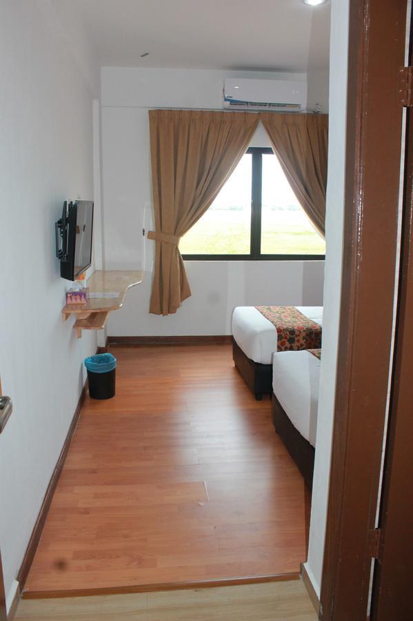Am Transit Inn, Kuala Terengganu Zewnętrze zdjęcie