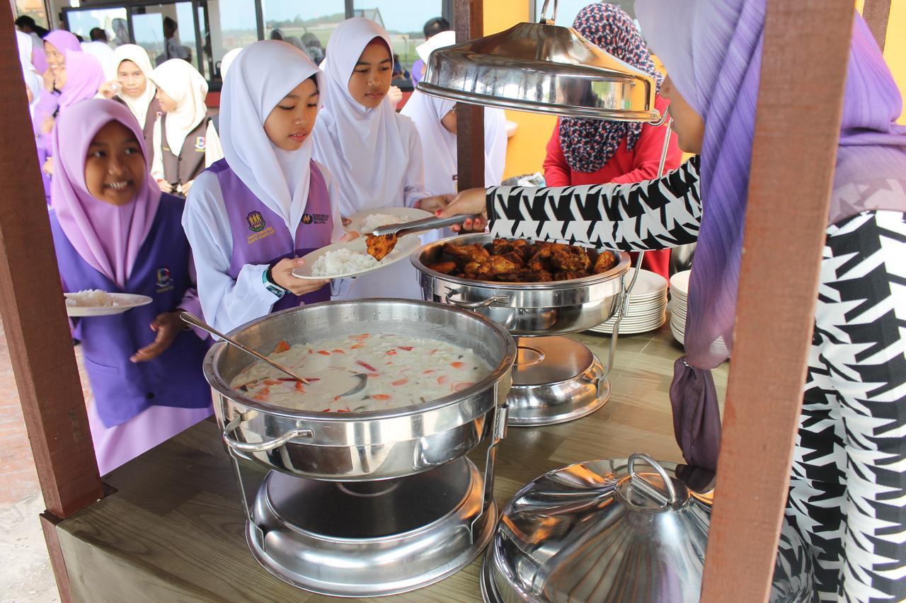Am Transit Inn, Kuala Terengganu Zewnętrze zdjęcie